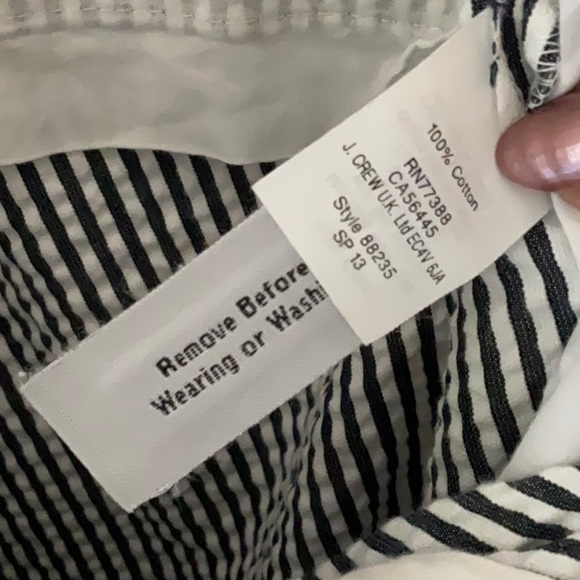 JCrew capris in beautiful seer sucker black and white stripes - Picture 8 of 8